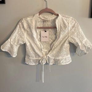 ⭐️2/$10 - Cry Baby White crop top